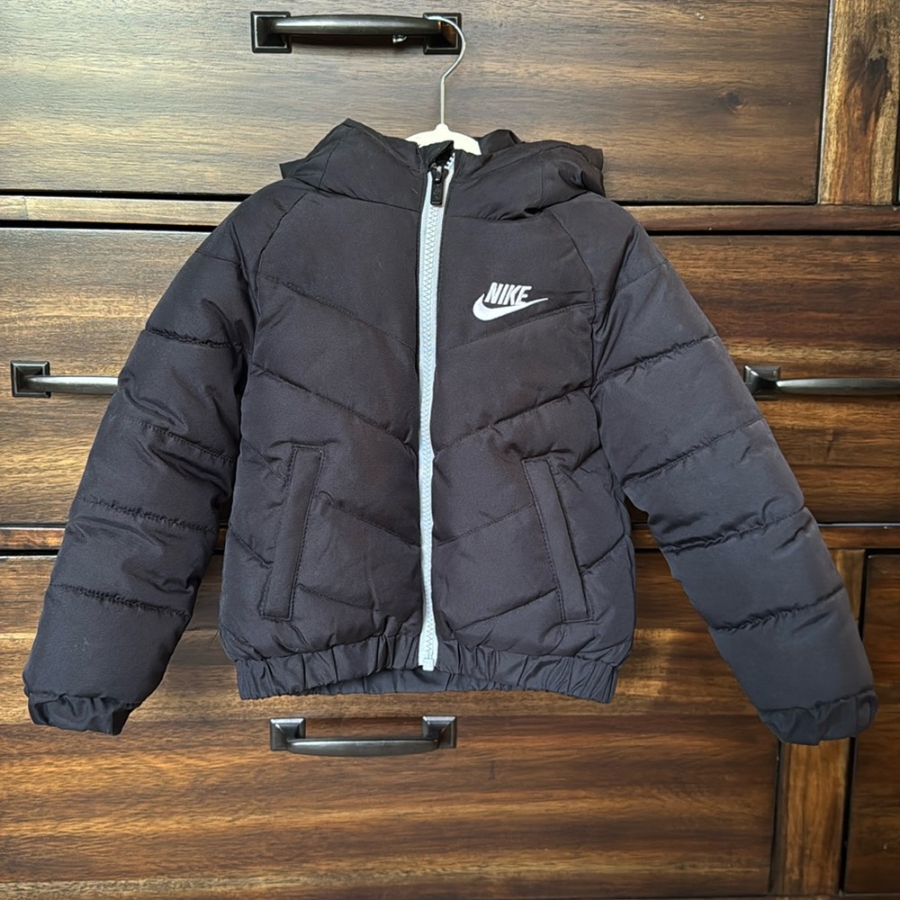 Nike puffer jacket toddler 2T